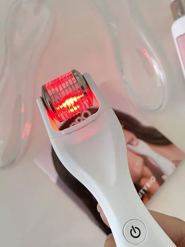 GloPRO® Facial Microneedling Tool